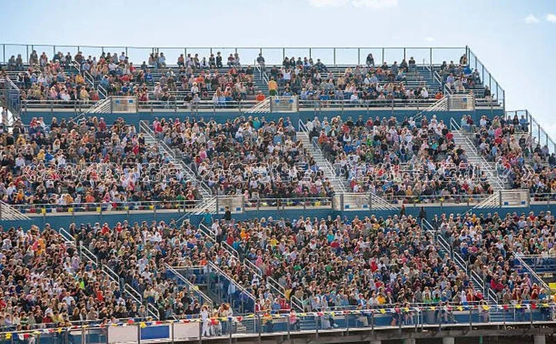 恒行6注册登录皮阿诺《揭秘足球界稀有人才-究竟谁是足球教练员兼运动员？》